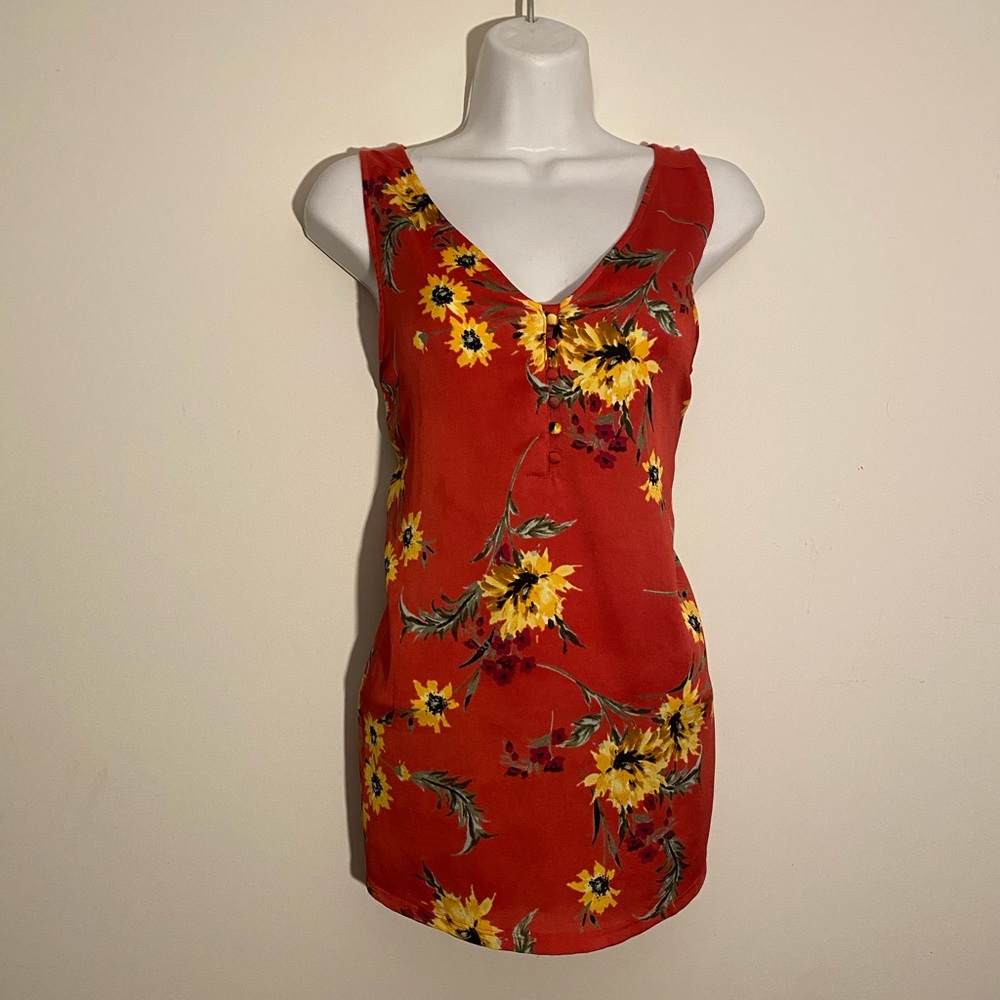 EXPRESS Red Floral blouse